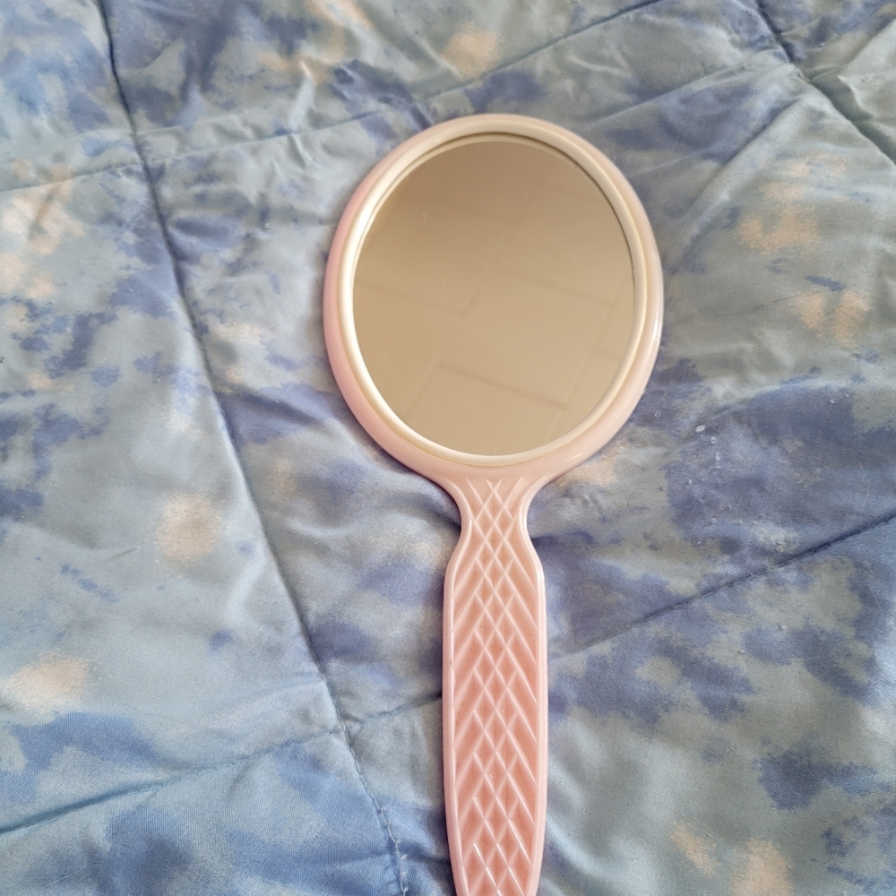 Hand held mirror - Picture 2 of 2